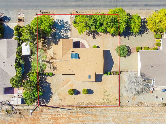 3rd image of 7900 E Manley Dr