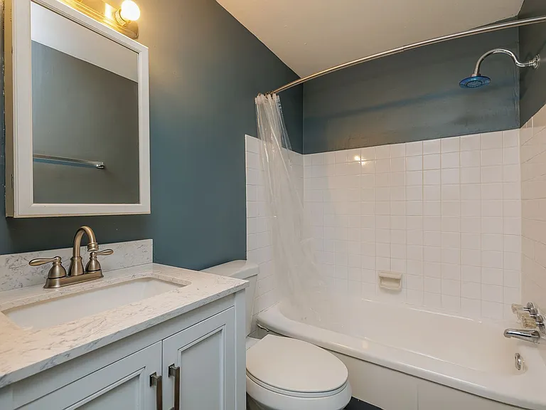 163 E Bridge St #306 — Photo 35