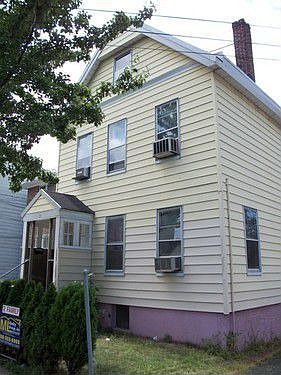 2nd image of 27 Orange Ave