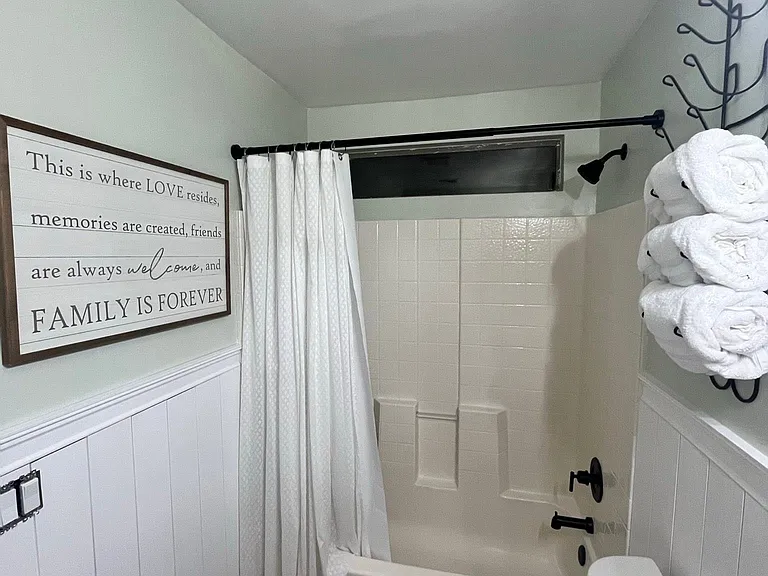 2647 E Riviera Dr — Photo 13