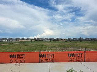 1305 Lake Ridge Dr, Brenham, TX 77833