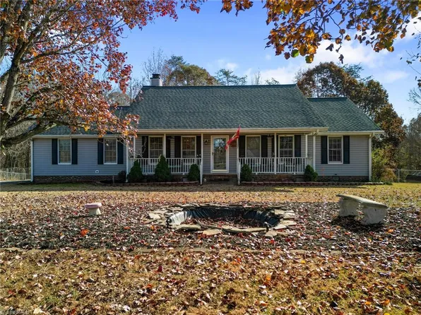 6094 N Church St, Greensboro, NC 27455