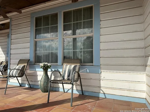 703 JOHN ADAMS DR, San Antonio, TX 78228