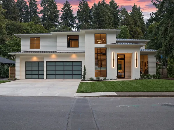 18015 Cardinal Dr, Lake Oswego, OR 97034