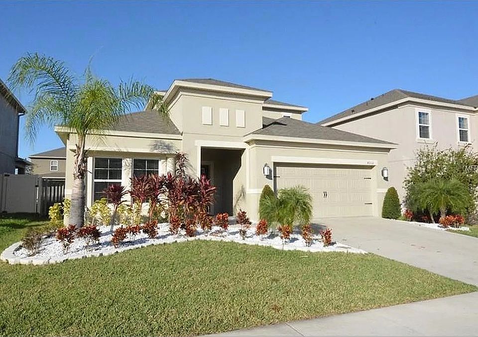 1st image of 8016 Pleasant Pine Cir