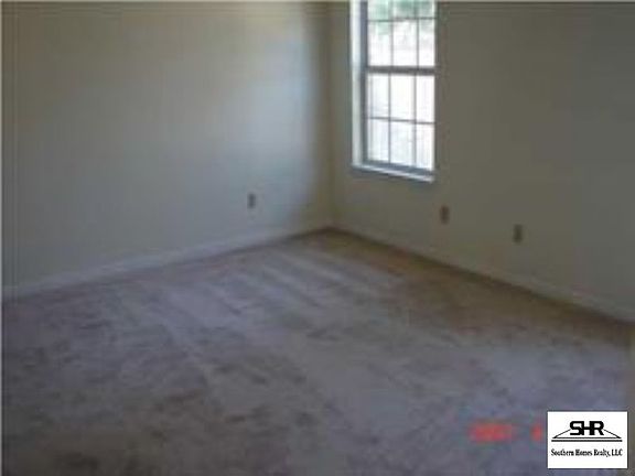 4th image of 6624 Hertz St