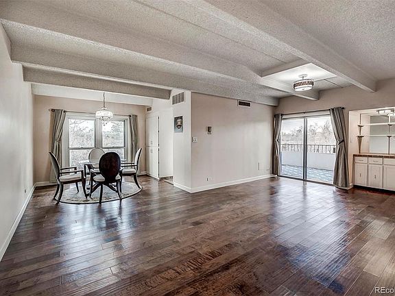 4th image of 130 N Pearl St APT 301