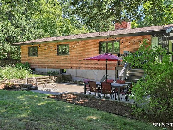 4th image of 5 Tolland Avenue