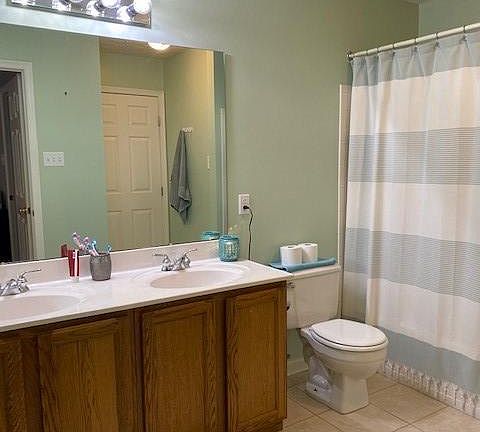 3rd image of 109 Paden Ct