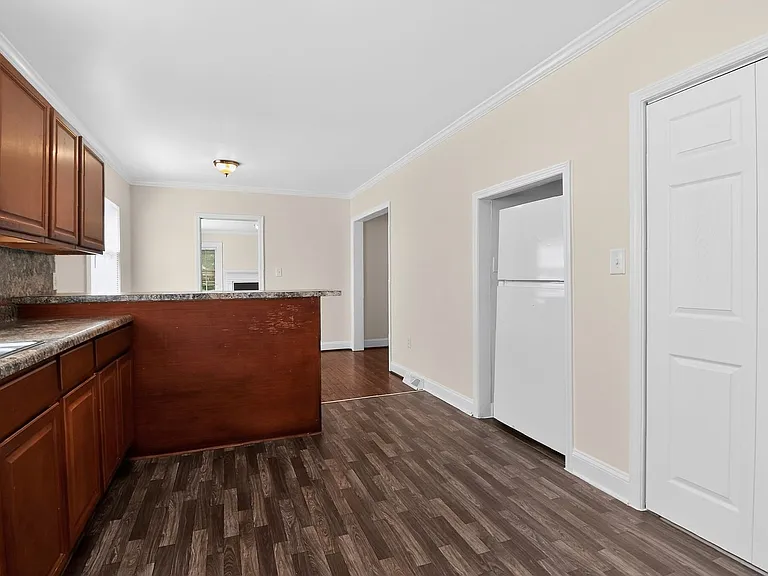 4812 Harris Rd — Photo 9