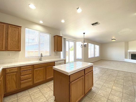 Large Open Kitchen
