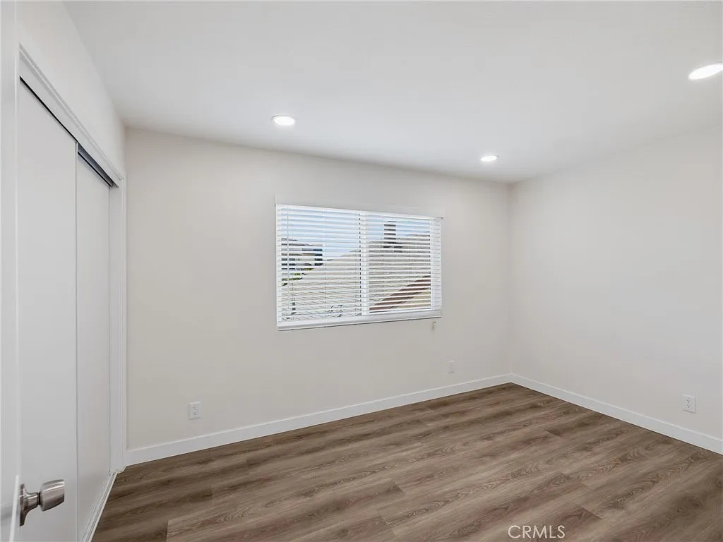 2 bed, 960 sqft, $2,600 — Photo 4