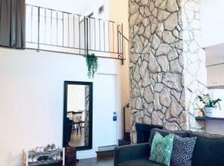 11714 Goshen Ave APT 202, Los Angeles, CA 90049