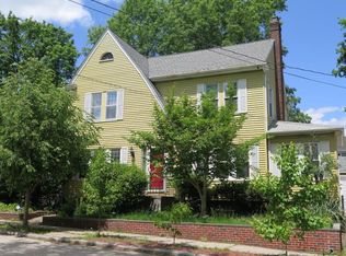 12 Vassar Ave, Providence, RI 02906