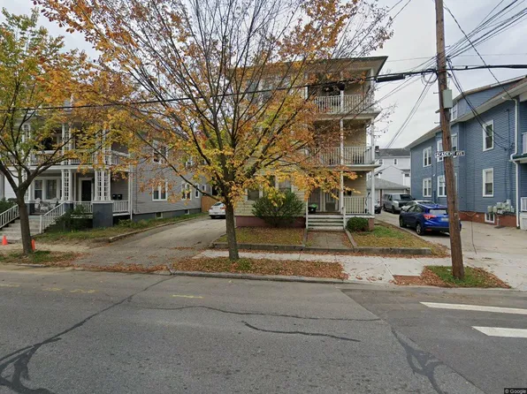 420 Academy Ave #2, Providence, RI 02908