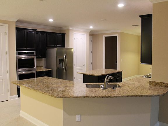 4th image of 174 Grant Logan Dr