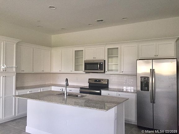 4th image of 12449 NW 18th Ct