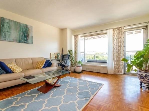 111 Perkins St APT 45, Boston, MA 02130