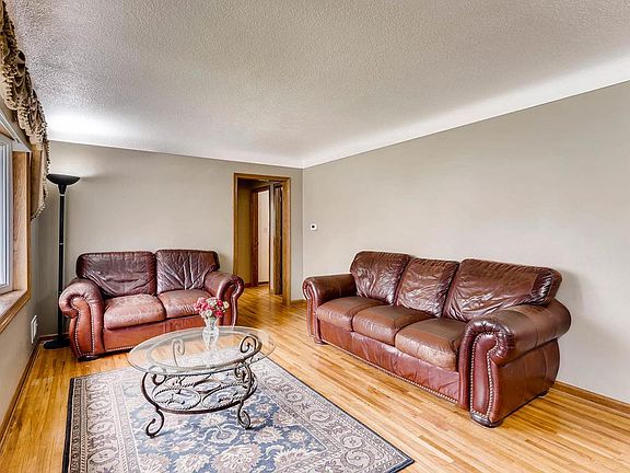 4th image of 1405 Mechanic Ave