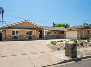 490 Gladstone Dr, Thousand Oaks, CA 91360