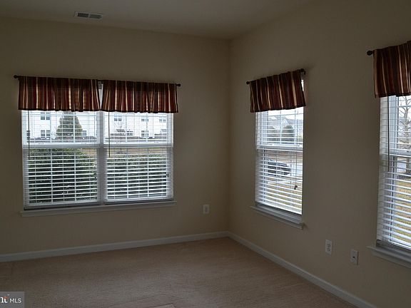 5th image of 29281 Superior Cir