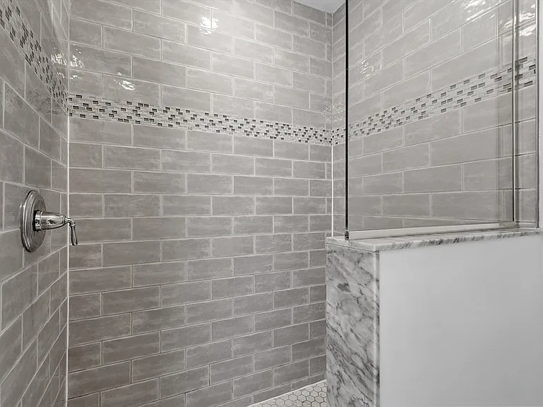 27 Mill St #D — Photo 15