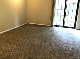 3310 Jonis Cir, Lansing, MI 48906