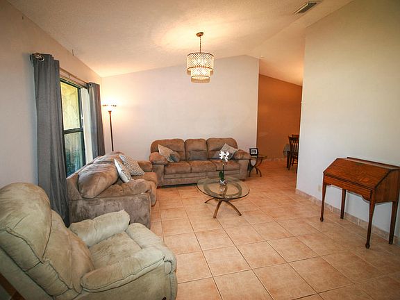 3rd image of 16972 W Duran Blvd
