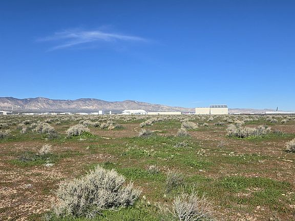 4th image of Highway 58 Business & Lonebutte Rd