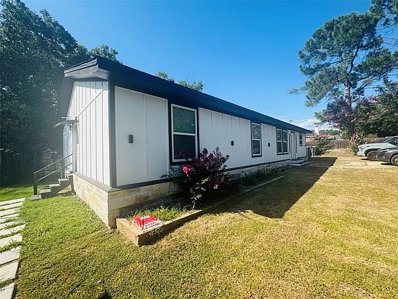 4th image of 3830 Colina Ln