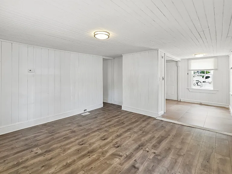 1547 Joyner Ave SE — Photo 6