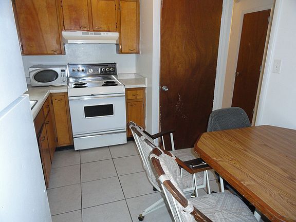 3rd image of 2341 Yorkshire Dr