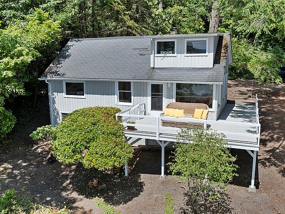 2nd image of 11075 NE South Beach Drive