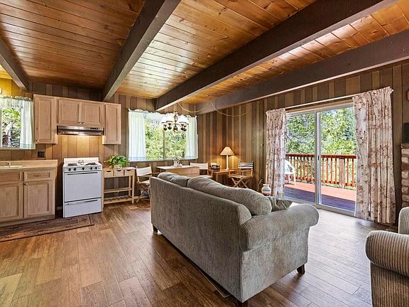4th image of 23954 Pine Lake Dr