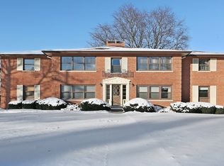10620 W Cermak Rd APT 2W, Westchester, IL 60154