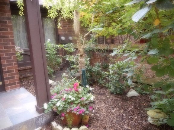 2nd image of 3146 E Gatehouse Dr SE #38