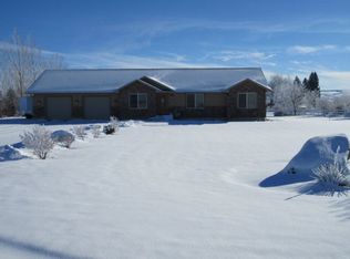 1407 N 1070 E, Shelley, ID 83274
