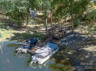 26003 Morningside Dr, Tega Cay, SC 29708