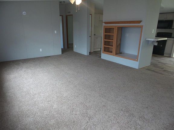 2nd image of 2027 McCroskey Ave