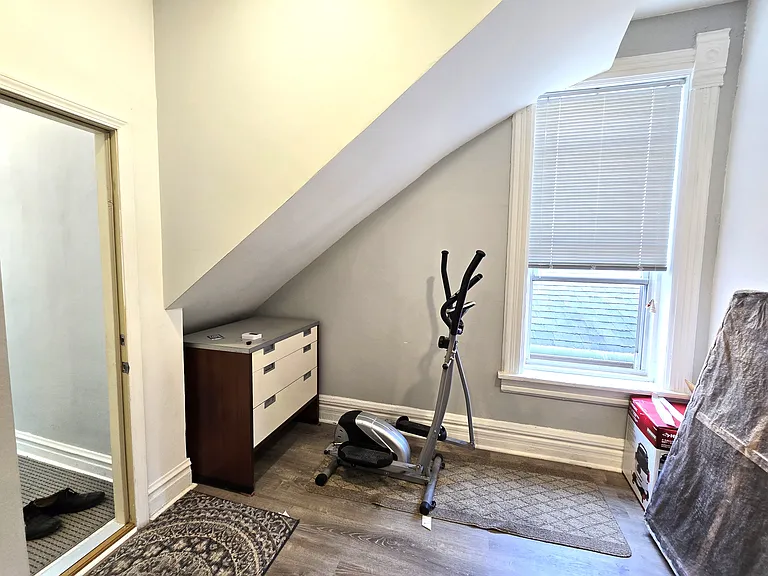 3027 S Princeton Ave #2 — Photo 11