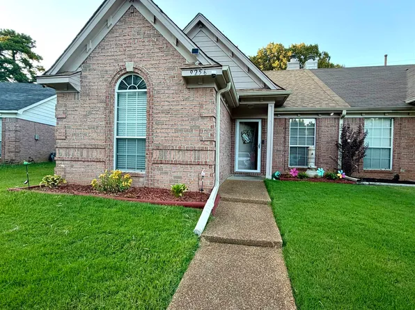 9256 Grove Manor Dr, Cordova, TN 38016