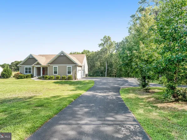 963 White Oak Rd, Fredericksburg, VA 22405