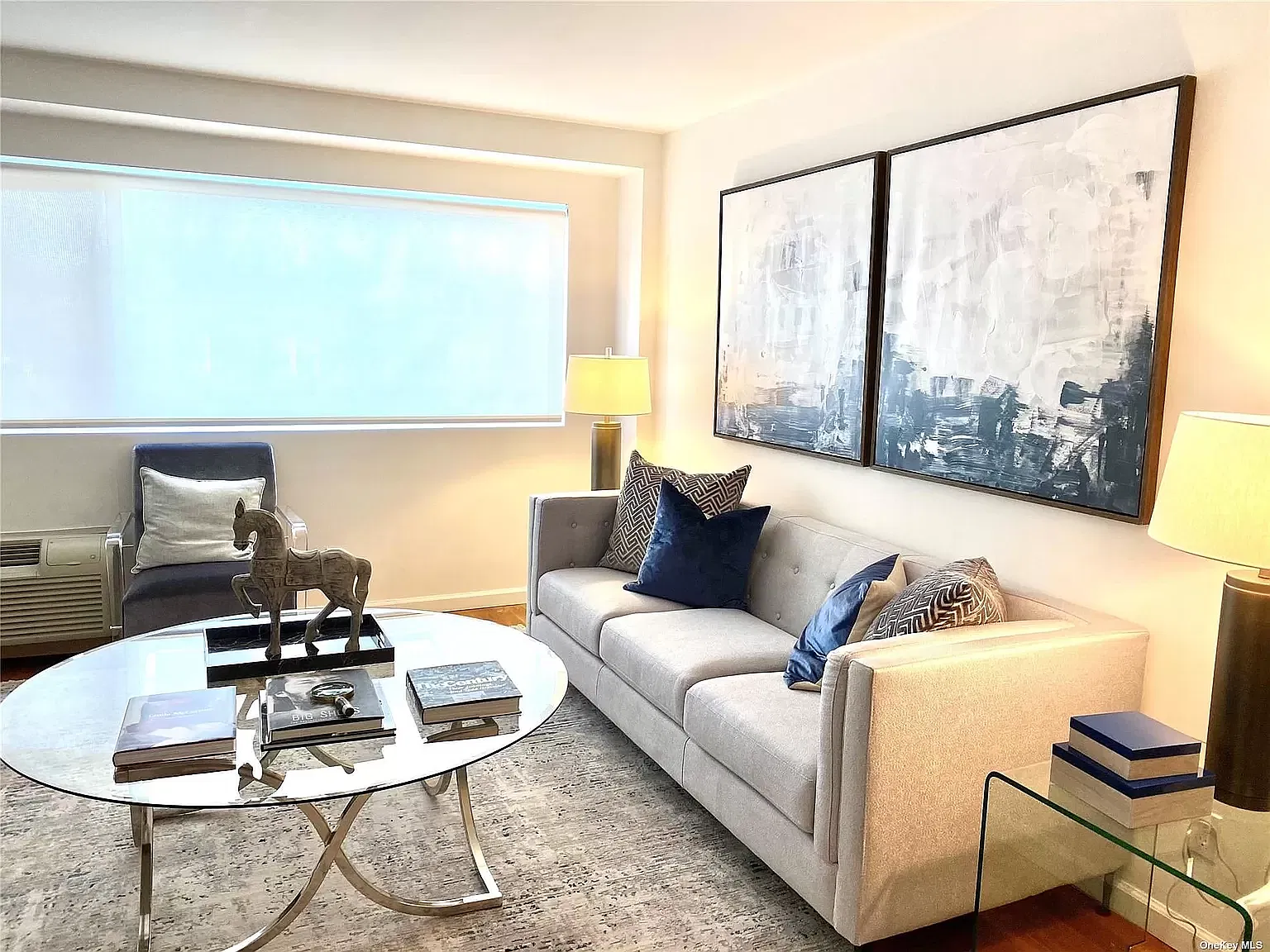 1 bed, 1.5 bath, 900 sqft, $3,750 — Photo 2