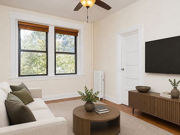 3rd image of 65 Burbank St APT 17
