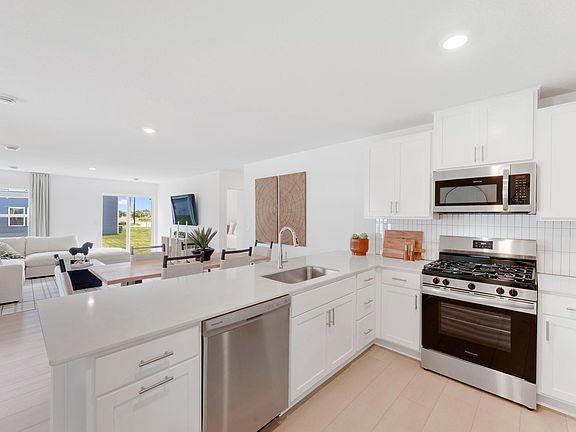 3rd image of 10140 73rd Ln NE