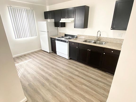 5th image of 2313 E Beyer Blvd #5