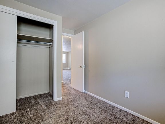 2nd image of 462 W 10th St