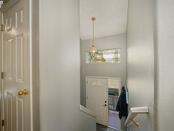 4th image of 545 Upper Lavista Ct NW
