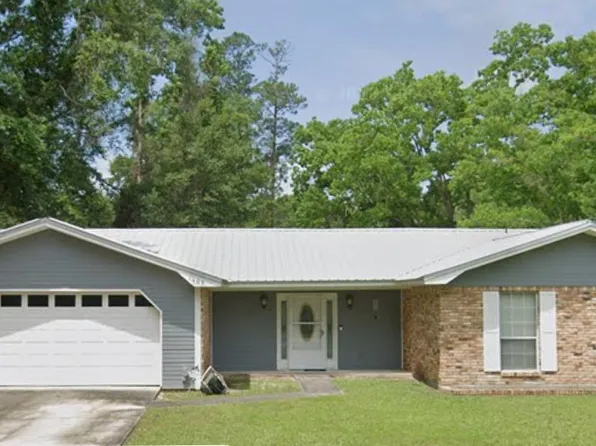 1403 Glen Rd, Brewton, AL 36426