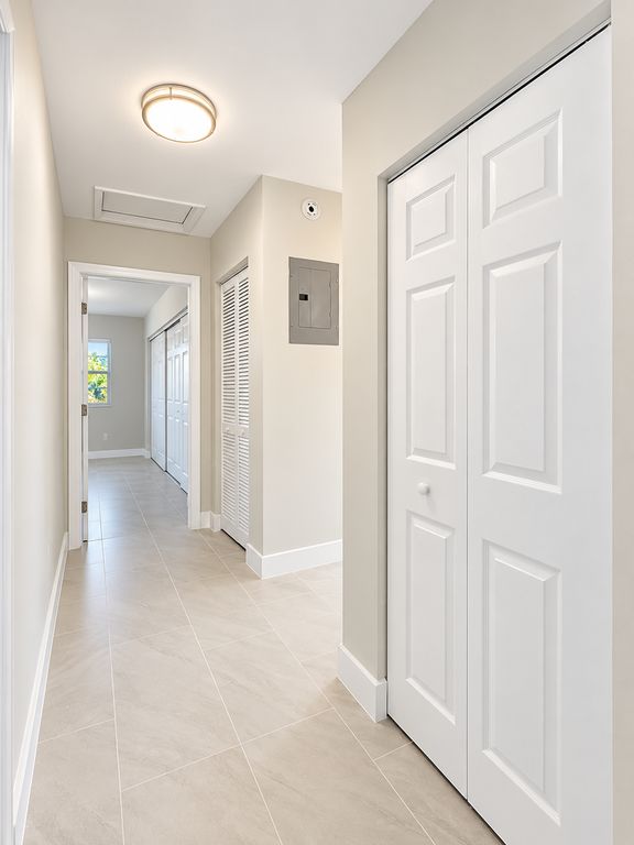 1017 SE 22nd Ave APT 201, photo 6
